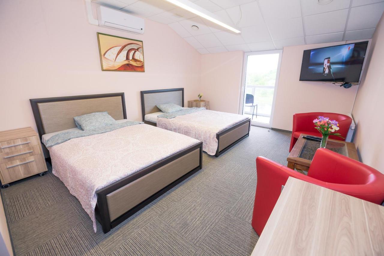 Hostel Rezidencija "Prieplauka" Alytus Exteriér fotografie